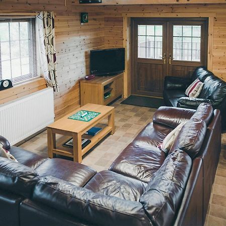 No, 6 Lake View Lodges - 28283 Old Leake المظهر الخارجي الصورة